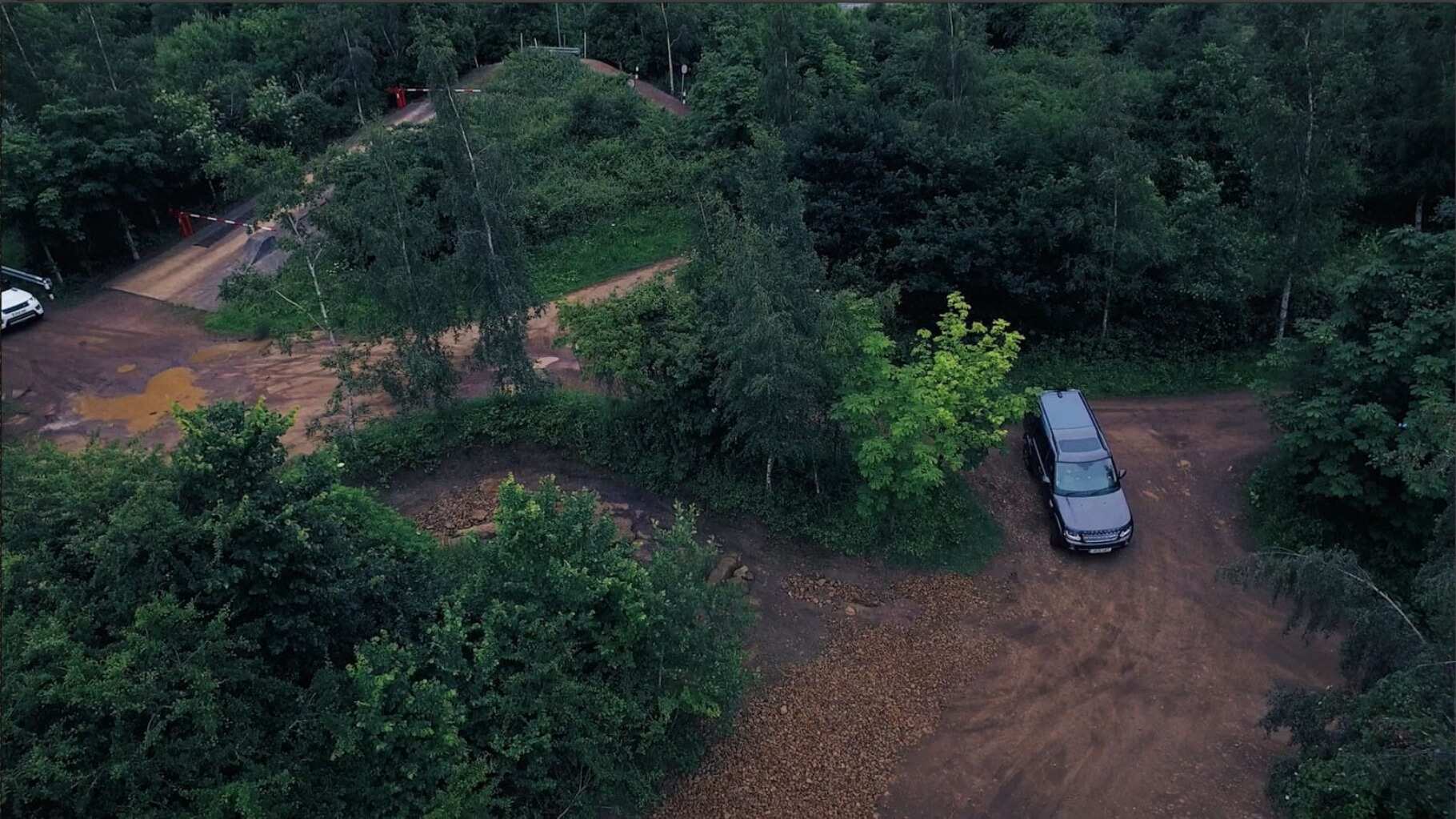 Land Rover Off-Road Connected Convoy Research