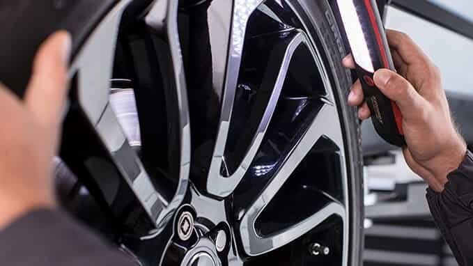 Manufacturing a wheel