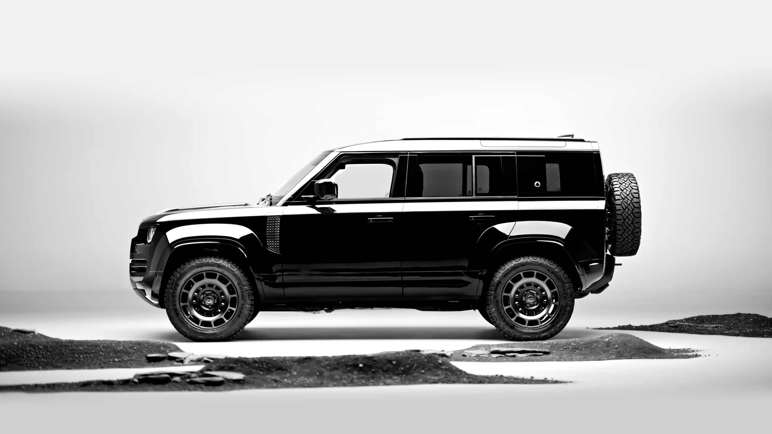 Defender | Embrace the Impossible. Seit 1948. | 4x4-Fahrzeuge